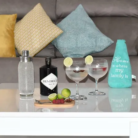 Mansion Almond - Sea, Sun And A Charming Refuge!