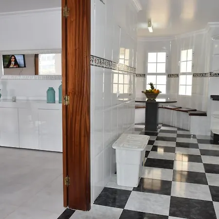 فيلة Mansion Almond - Sea, Sun And A Charming Refuge! *