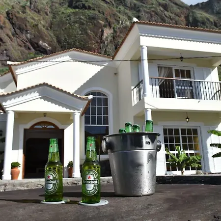 Mansion Almond - Sea, Sun And A Charming Refuge! Villa Paul do Mar (Madeira)