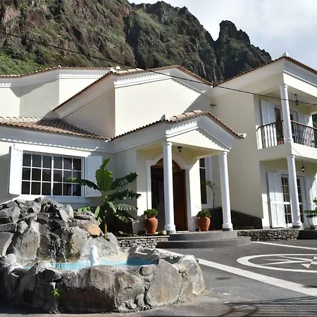 Mansion Almond - Sea, Sun And A Charming Refuge! Villa Paul do Mar (Madeira)
