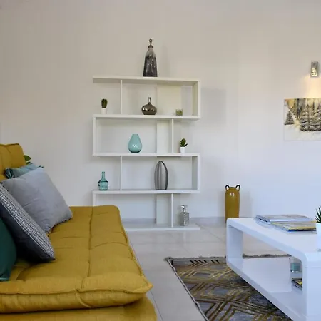 Mansion Almond - Sea, Sun And A Charming Refuge! *