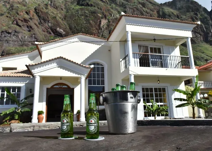 Mansion Almond - Sea, Sun And A Charming Refuge! Villa Paul do Mar (Madeira)
