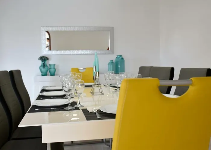 ヴィラ Mansion Almond - Sea, Sun And A Charming Refuge! *