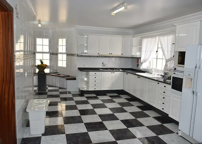 Mansion Almond - Sea, Sun And A Charming Refuge! Paul do Mar (Madeira)