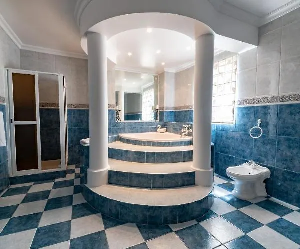 Villa Mansion Almond - Sea, Sun And A Charming Refuge!